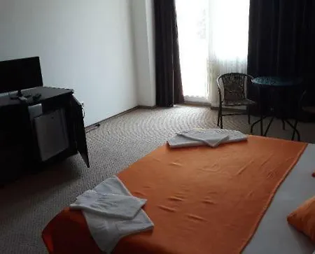 Apartamento Garsoniera Lussy *